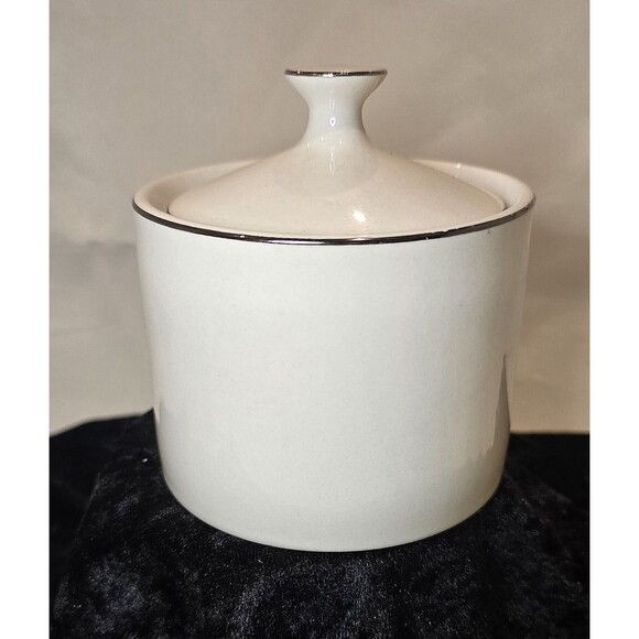 PLATINUM Band collection by Compton Fine China SUGAR BOWL  3 INCHES TALL VINTAGE - Picture 1 of 5